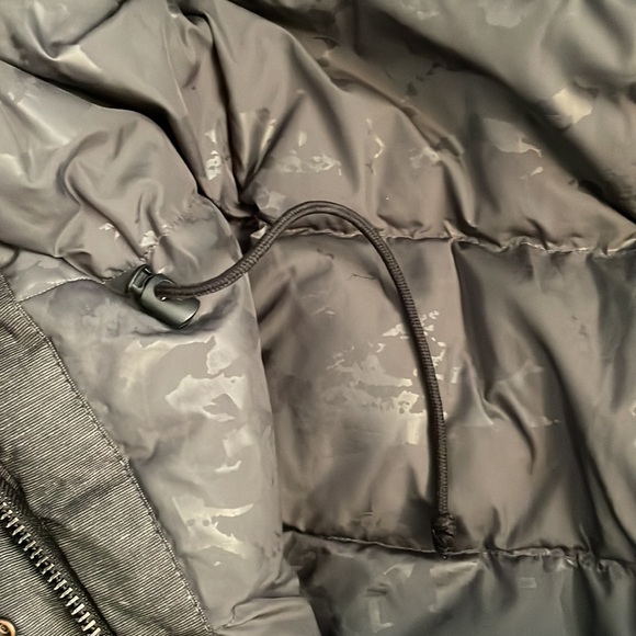 Aritzia Winter Coat - Picture 12 of 13